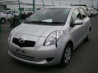 2005 Toyota Vitz