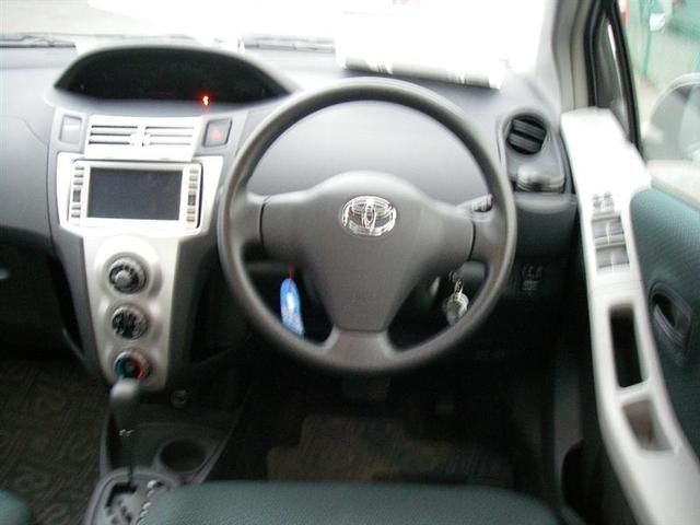 2005 Toyota Vitz