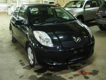 2005 Toyota Vitz