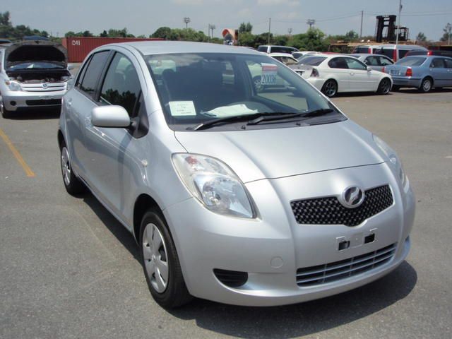 2005 Toyota Vitz