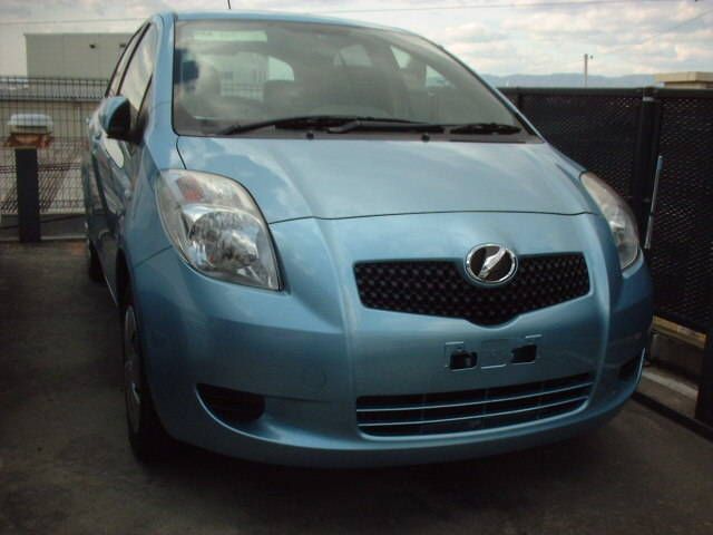 2005 Toyota Vitz