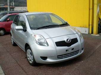 2005 Toyota Vitz