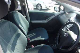 2005 Toyota Vitz Pictures