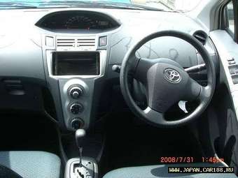 2005 Toyota Vitz Pictures