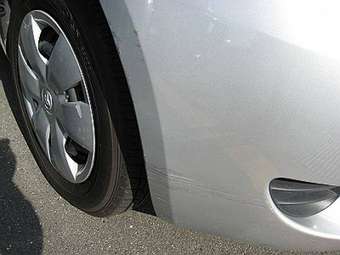2005 Toyota Vitz Photos