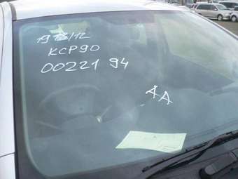 2005 Toyota Vitz Pictures