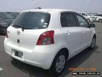 2005 Toyota Vitz Pictures