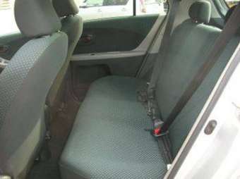 2005 Toyota Vitz Pictures