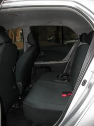 2005 Toyota Vitz Pics