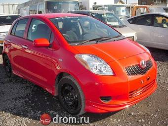 2005 Toyota Vitz Pictures