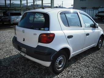 2005 Toyota Vitz Pictures