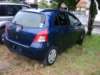 2005 Toyota Vitz Pictures