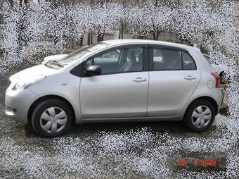 2005 Toyota Vitz Wallpapers