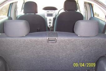 2005 Toyota Vitz Pictures
