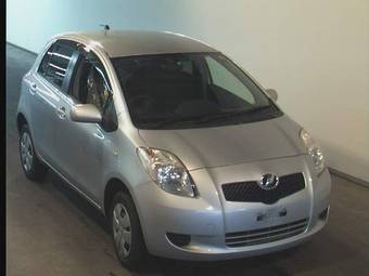 2005 Toyota Vitz Pictures