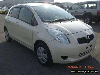 2005 Toyota Vitz Pictures