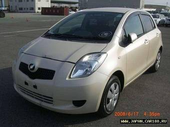 2005 Toyota Vitz Pics