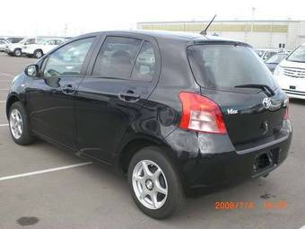 2005 Toyota Vitz Wallpapers