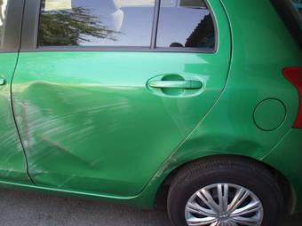 2005 Toyota Vitz Pictures