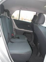 2005 Toyota Vitz Pictures