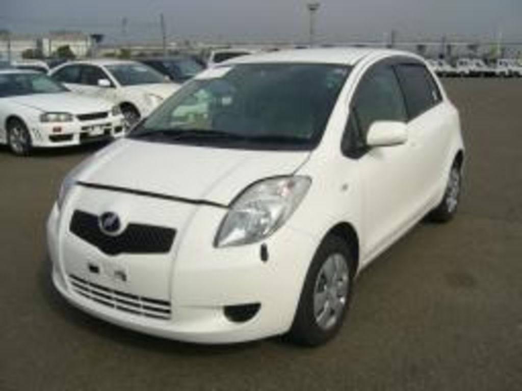 2006 Toyota Vitz