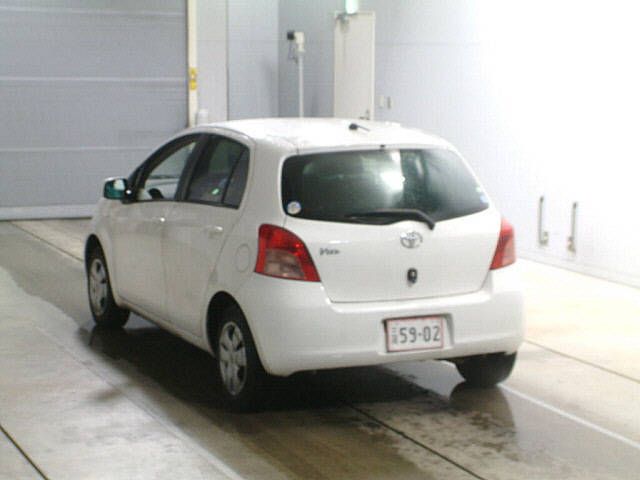 2006 Toyota Vitz