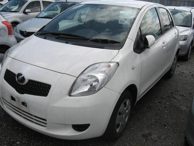 2006 Toyota Vitz