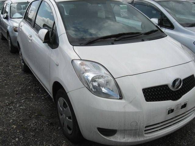 2006 Toyota Vitz