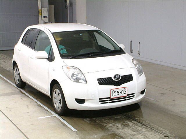 2006 Toyota Vitz