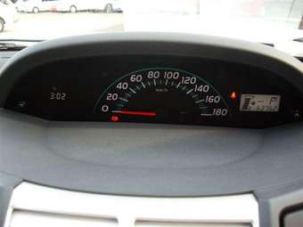 2006 Vitz