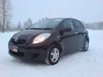 2006 Toyota Vitz