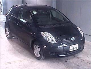 2006 Toyota Vitz Photos