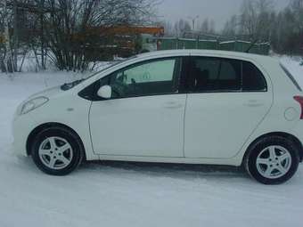 2006 Toyota Vitz Pics