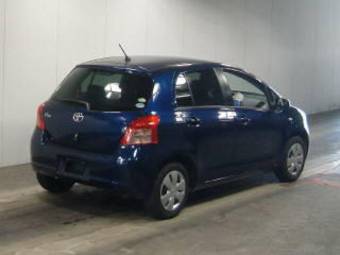 2006 Toyota Vitz Photos