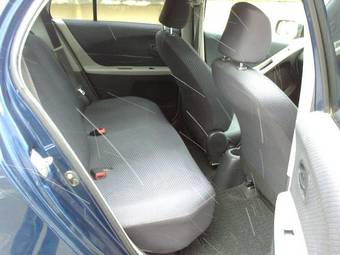 2006 Toyota Vitz Pics