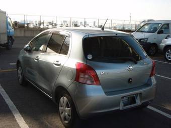 2006 Toyota Vitz Pics