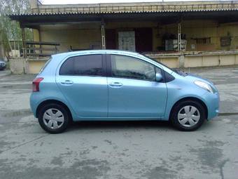 2006 Toyota Vitz Pictures