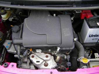 2006 Toyota Vitz Photos