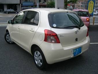 2006 Toyota Vitz Pics