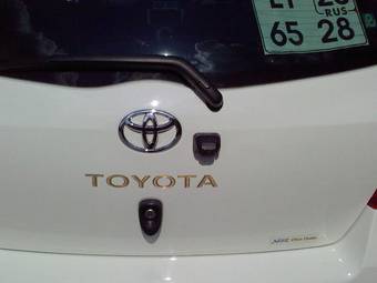 2006 Toyota Vitz Pictures