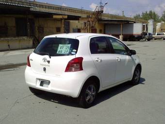 2006 Toyota Vitz Pictures