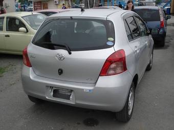 2006 Toyota Vitz Pictures