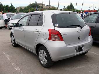 2006 Toyota Vitz Pictures