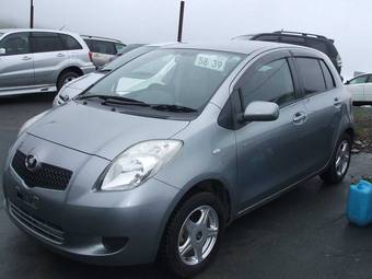 2006 Toyota Vitz Wallpapers