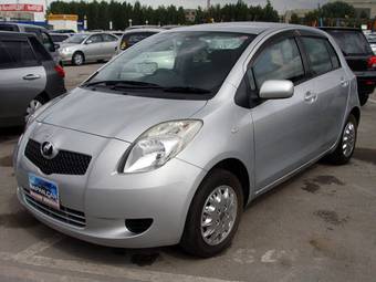 2006 Toyota Vitz Pictures