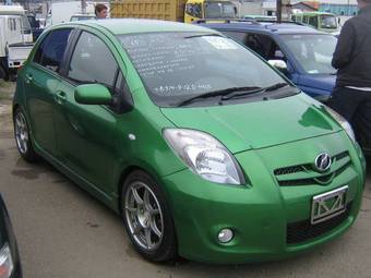 2006 Toyota Vitz Pictures
