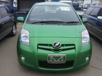 2006 Toyota Vitz Pics