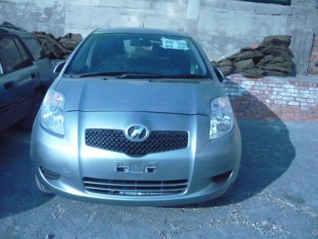 2007 Toyota Vitz