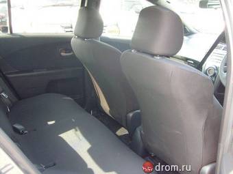 2007 Toyota Vitz Photos