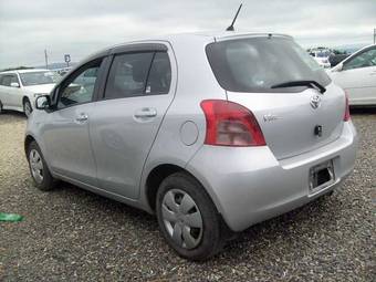 2007 Toyota Vitz Pictures